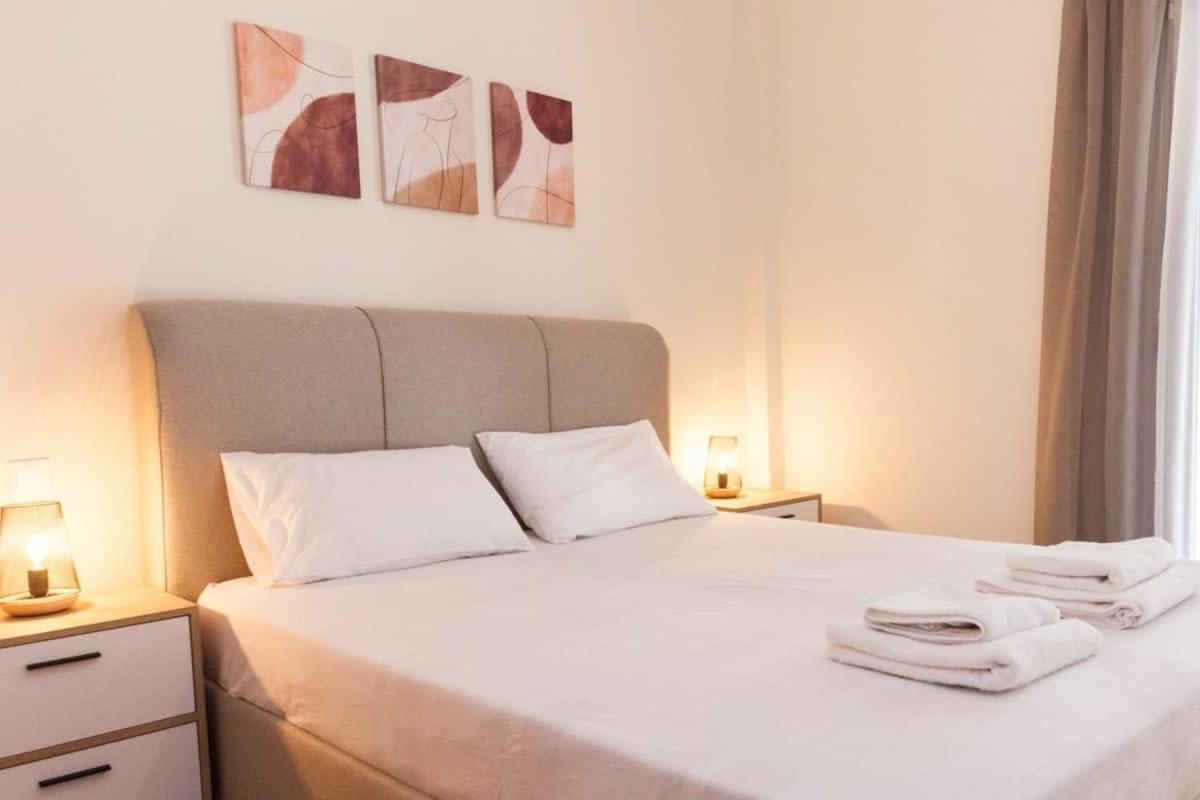 Brand New 2 Bedroom Haven Apt In Galatsi Atenas Exterior foto