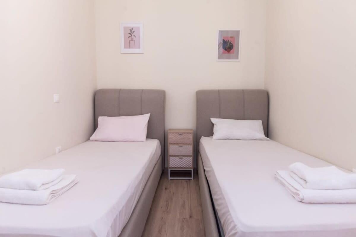 Brand New 2 Bedroom Haven Apt In Galatsi Atenas Exterior foto